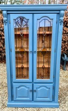 BEAUTIFUL LIGHTLY DISTRESSED