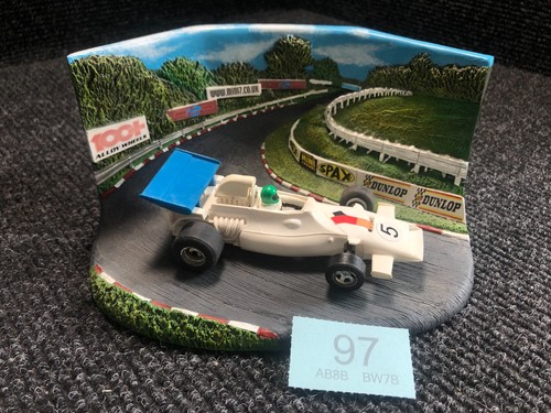 Scalextric brm formula white - scalextric,