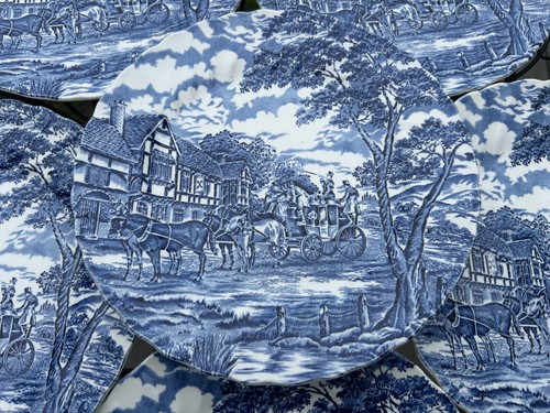 Set dinner plates in - of,
