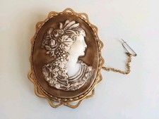 Large signed antique cameo - signed,