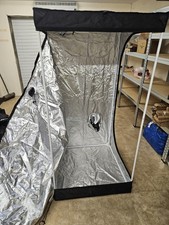 Indoor Hydroponics Grow Tent