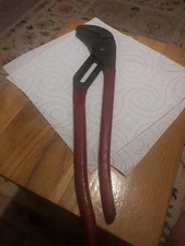 USA Blue Point 16inch Adjustable Wrench/grips With Red Grip Handles