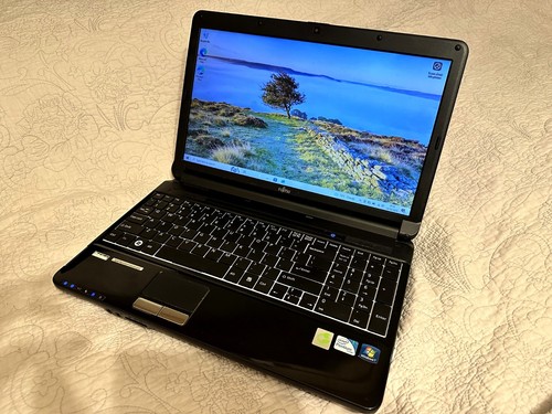 Fujitsu lifebook ah530 - fujitsu, laptop