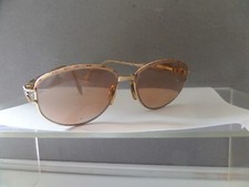 VINTAGE OLIVER GOLDSMITH