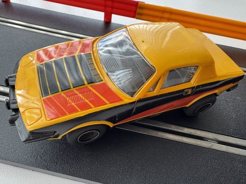 Scalextric c114 triumph tr7 - scalextric,