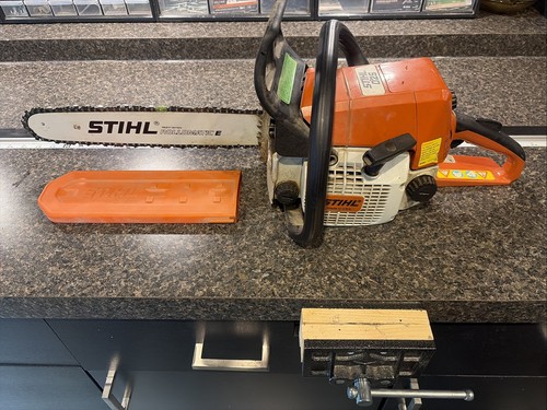 Used stihl 025 - chainsaw, 16"