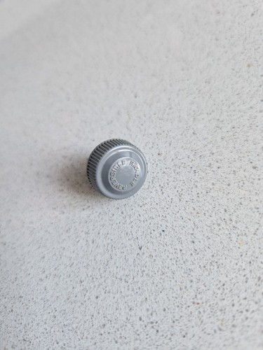 Shimano thumb screw cap - screw, in