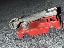 Husky n° 36 Simon Snorkel fire engine 1/55ème environ #212
