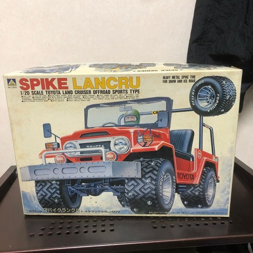 Aoshima spike toyota land - 1/20,
