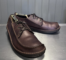 Rare! Clarks Originals  Nature