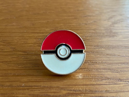 Pokemon ball enamel pin - ball,