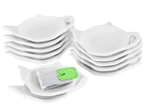 Set white porcelain - of, 4
