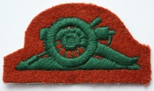 British Army, WRAC Trade Badge / Patch. Attachment Royal Artillery Unit (B25)