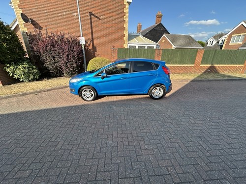 Ford fiesta zetec 5dr - zetec,
