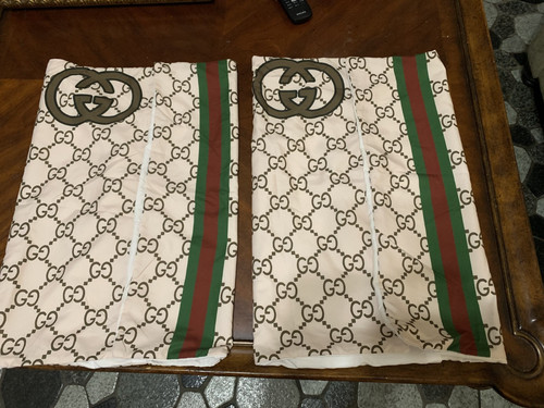 Gucci standard pillow - standard, shams