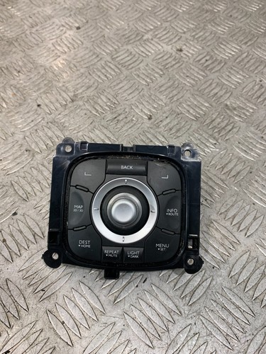 2011 renault megane - 2011, multimedia