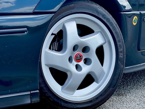 Set lotus carlton wheels - lotus,