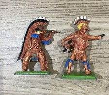 BRITAINS DEETAIL INDIANS x 2