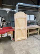 Flat Top Pedestrian Gates Made