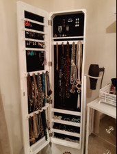 LED Long Mirrored Jewelry