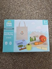 Aldi Little Town Greengrocers