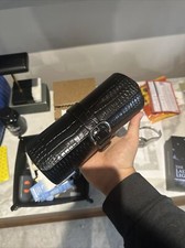 Rapport London Black Crocodile