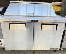 TRUE 2 DOOR REFRIGERATED PIZZA TOPPINGS / BURGER PREPARATION TABLE + NIGHT COVER