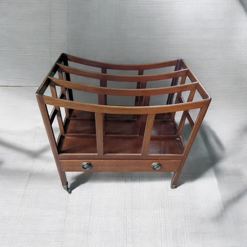 Mahogany canterbury magazine - ,