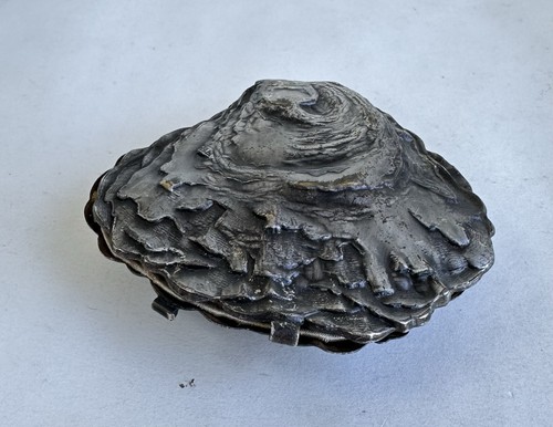 Antique trompe oeil metal - antique, l'oeil