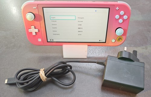 Nintendo switch lite animal - nintendo,