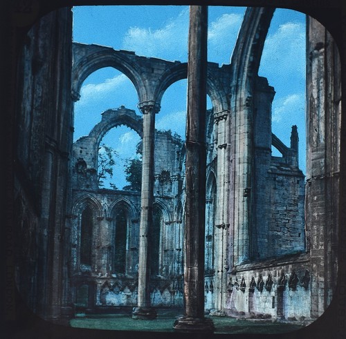 Photo fountains abbey lady - fountains,