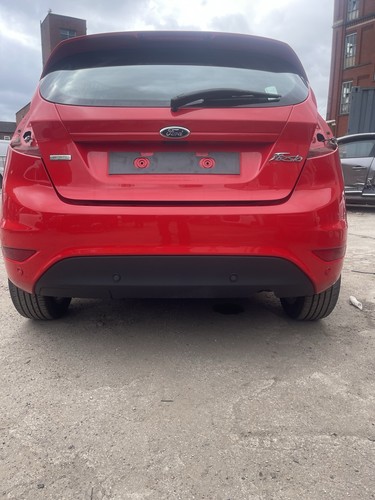 Ford fiesta mk7 bumper rear - ,