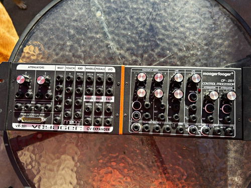Moog 251 control processor - control,