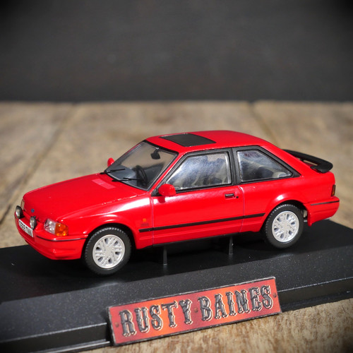 Corgi vanguards ford escort - vanguards,