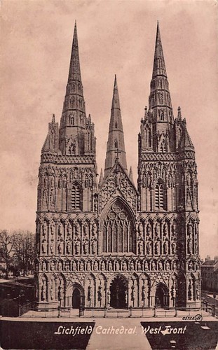 Postcard staffordshire - staffordshire,