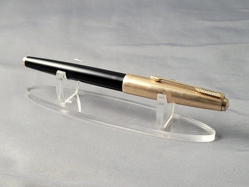Parker black fountain pen - 65,