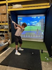 Golf Box Golf Simulator