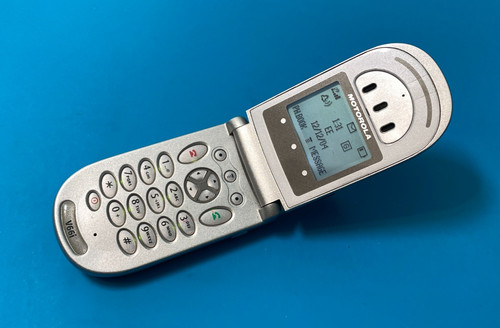 Motorola v66i flip mobile - motorola,