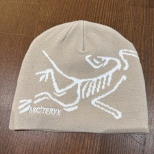 Arc’teryx Bird Logo Beanie