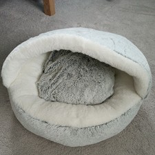 Cat Bed Hooded Cave 47cm  Pets