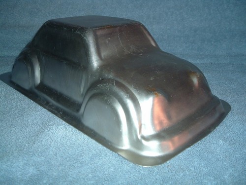 Car cruiser bug wilton cake - car,
