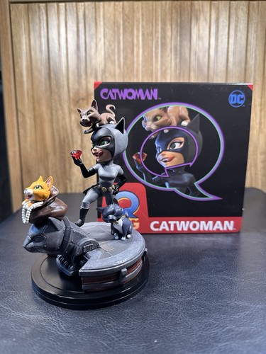 New fig elite catwoman - new,