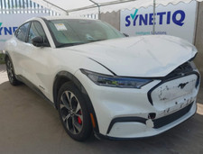 WHEEL HUB FRONT RH FORD