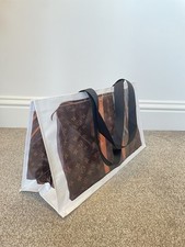 Tiktok viral tote shopping