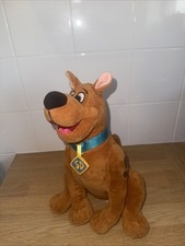 Scooby-Doo Plush Toy Sitting Dog Hanna-Barbera Soft Toy Collectible