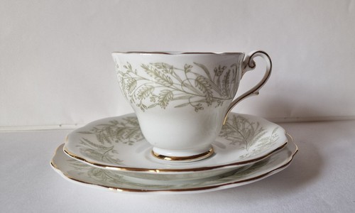 Royal standard whispering - royal,