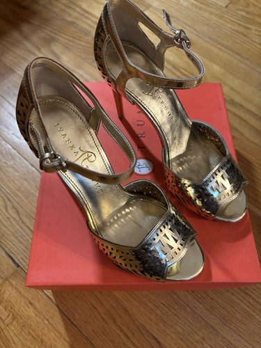 Ivanka trump gold ariell shoes - gold,