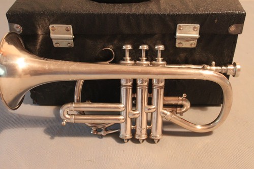 Cornet soprano by - eb,