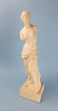 Resin  Statuette  "Venus de