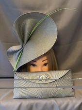 Stunning grey hatinator and